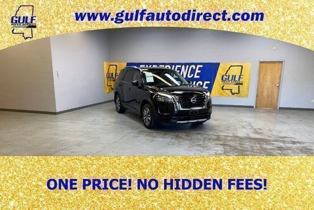 2024 Nissan Pathfinder SL 4WD's photo