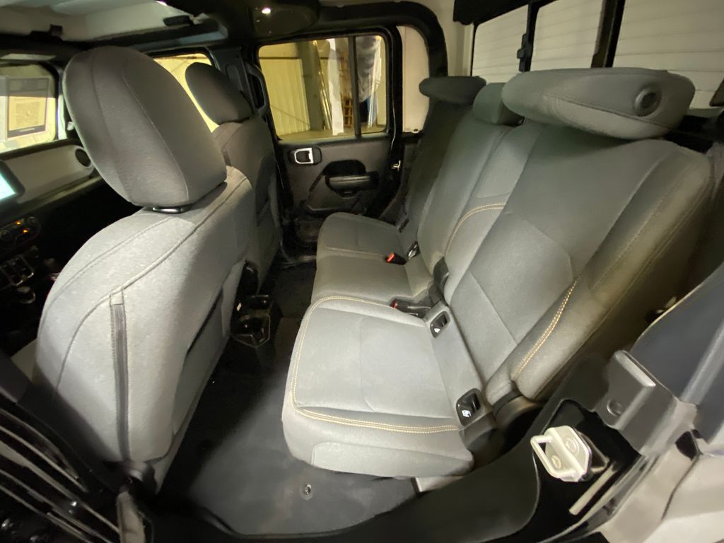 2024 Jeep Gladiator Sport S - Photo 23