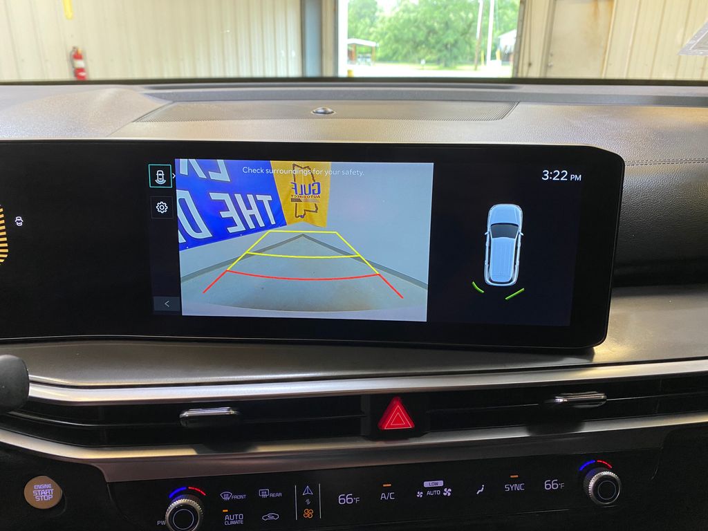 2025 Kia Sorento S - Photo 43
