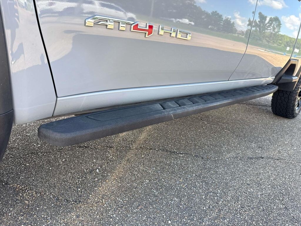 Used 2024 GMC Sierra 2500HD AT4 Truck