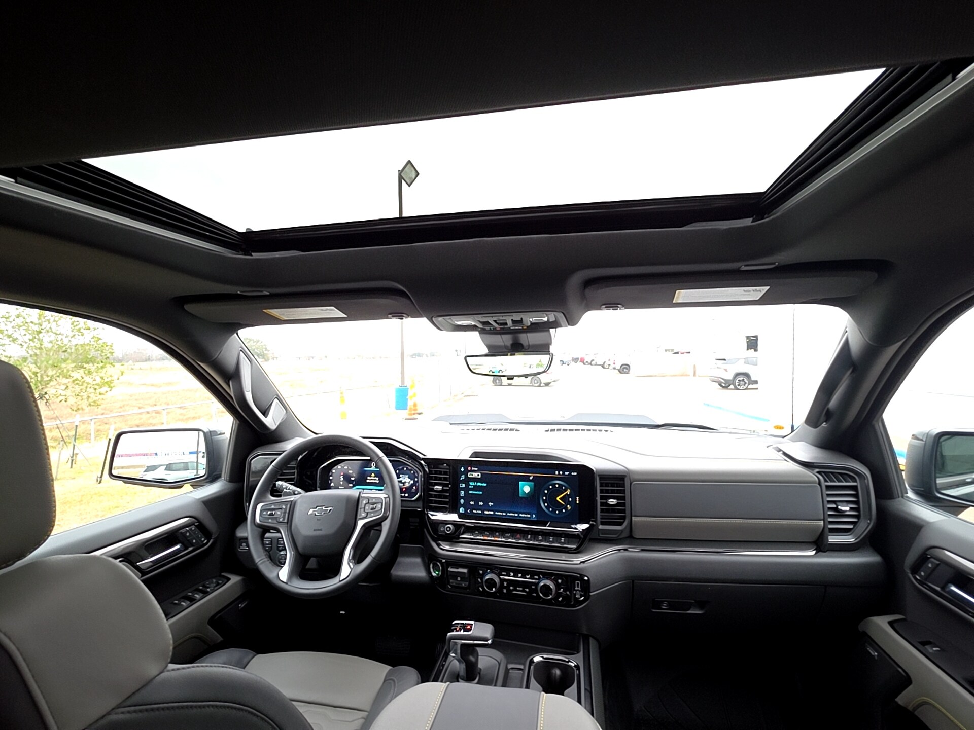 2026 Chevrolet Silverado 1500 ZR2 - Photo 16