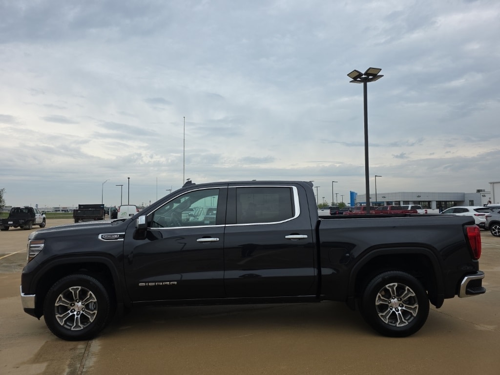 Used 2025 GMC Sierra 1500 SLT Truck