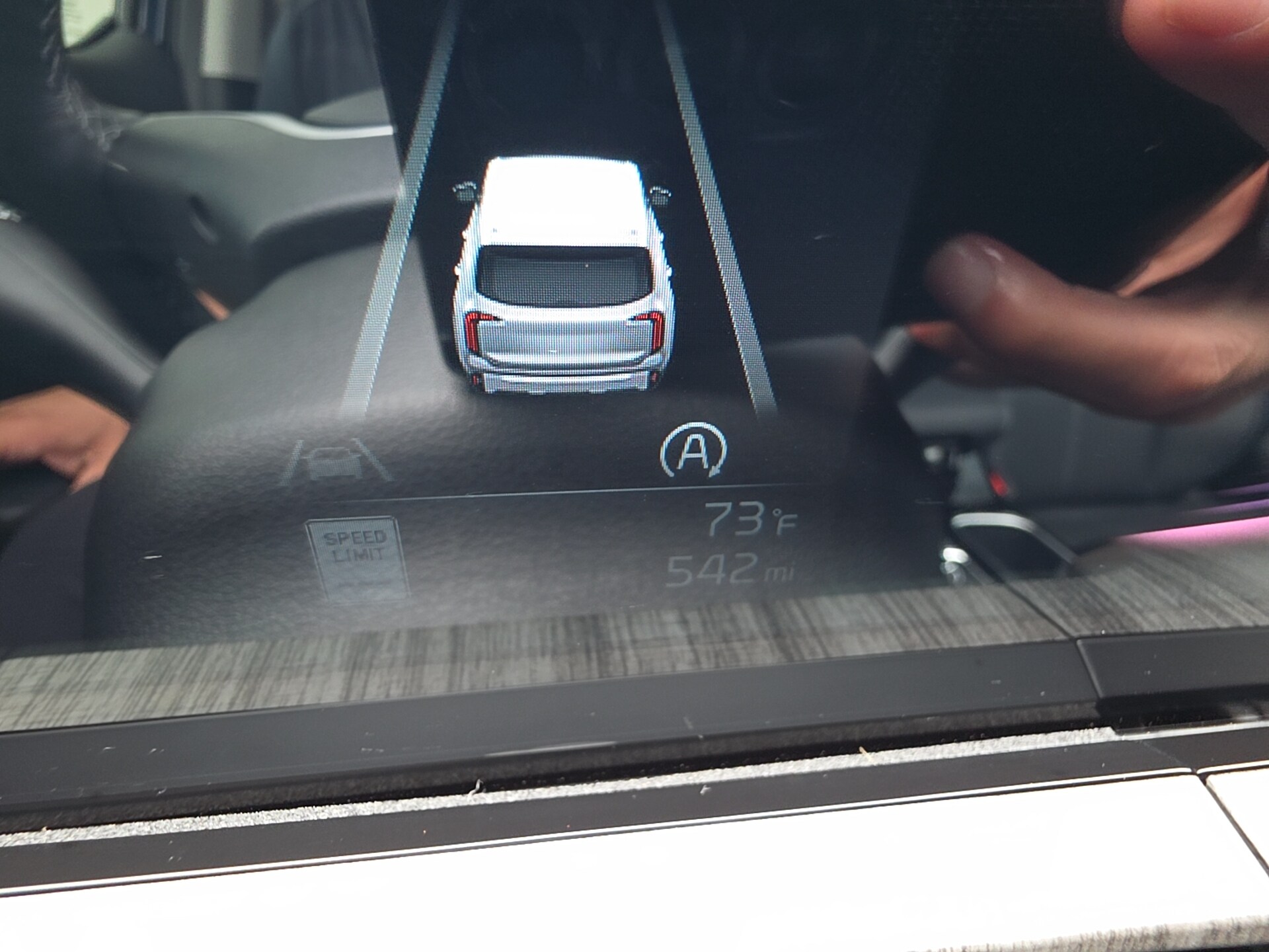 2025 Kia Telluride EX - Photo 25