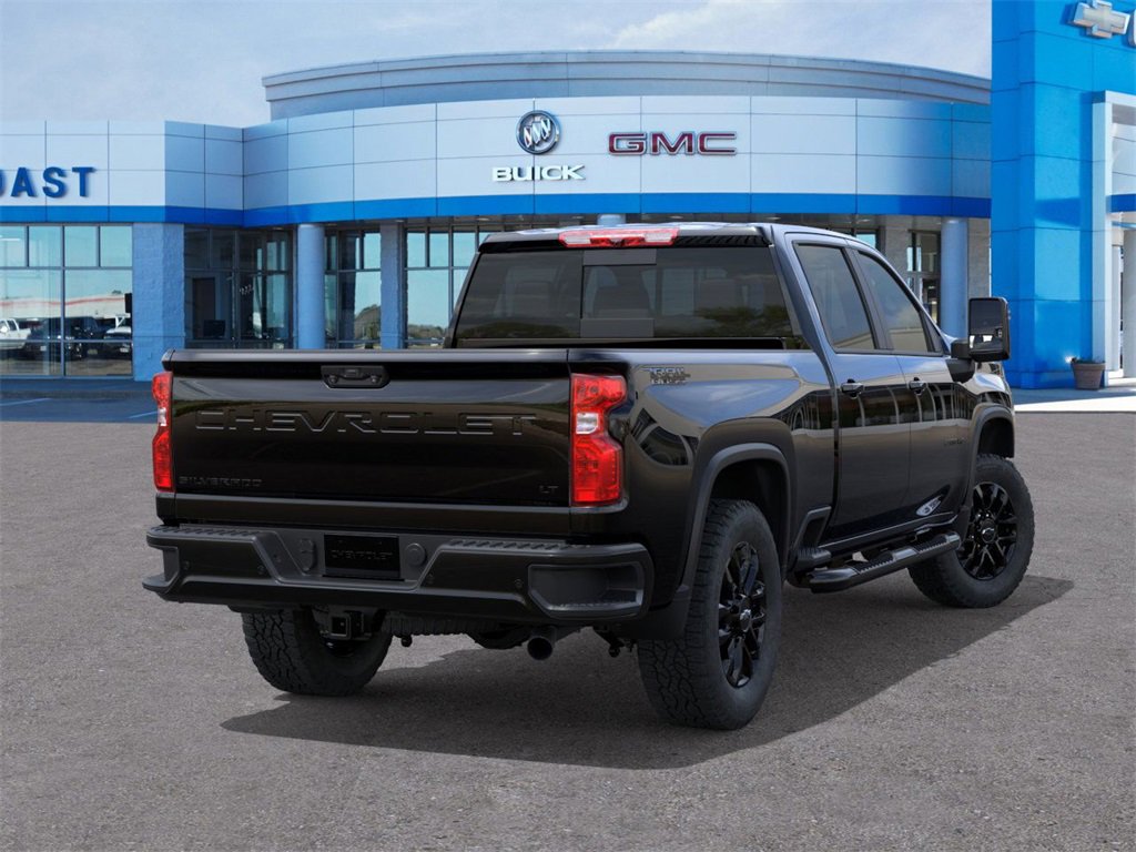 2026 Chevrolet Silverado 2500HD LT photo 4