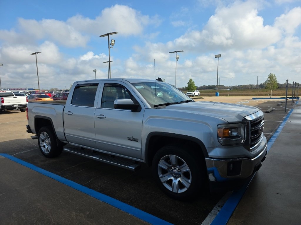 2015 GMC Sierra 1500 SLE's photo