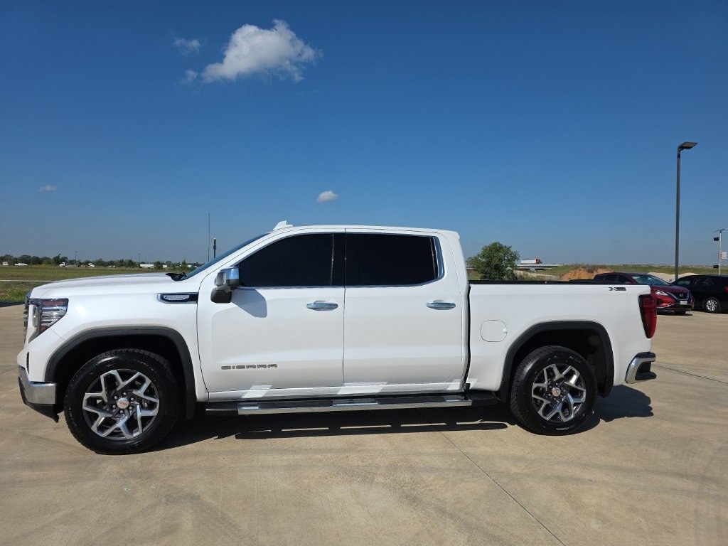 Used 2023 GMC Sierra 1500 SLT Truck