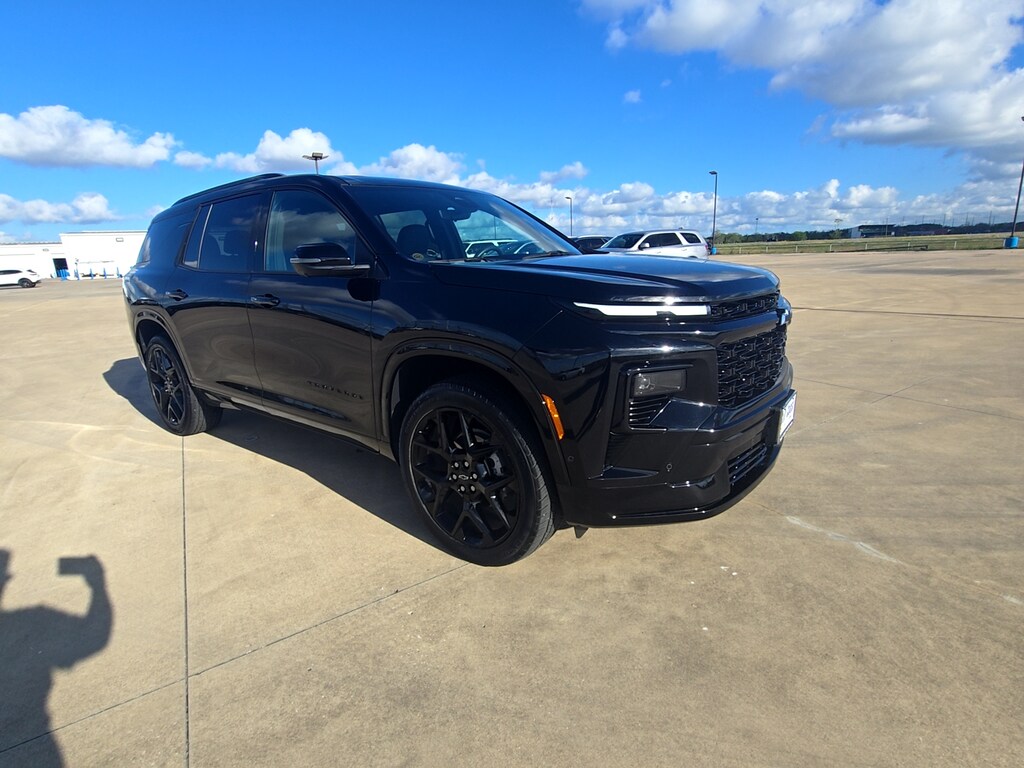 Used 2024 Chevrolet Traverse RS SUV