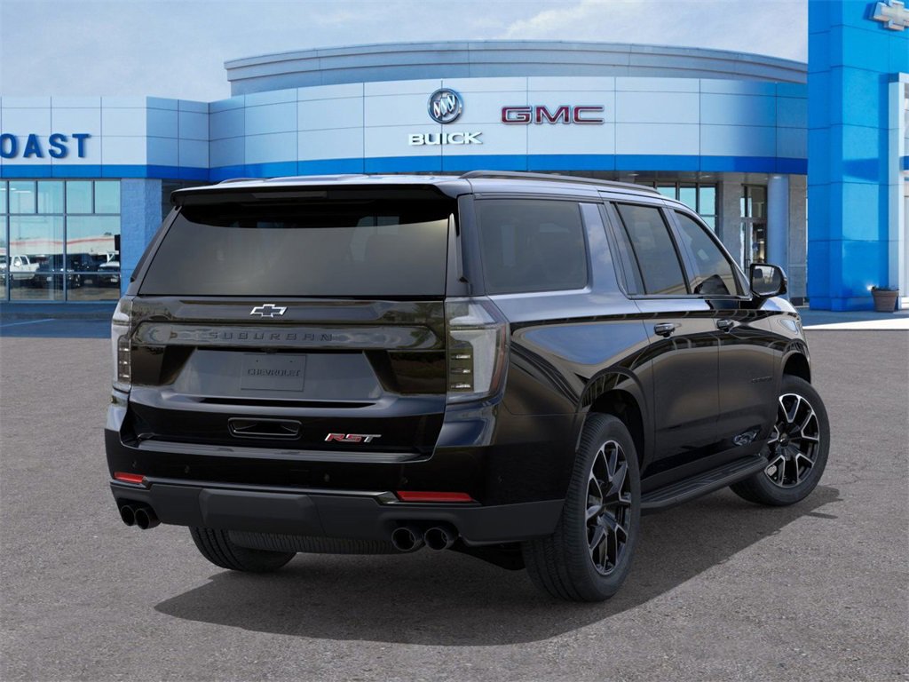 2025 Chevrolet Suburban RST photo 4