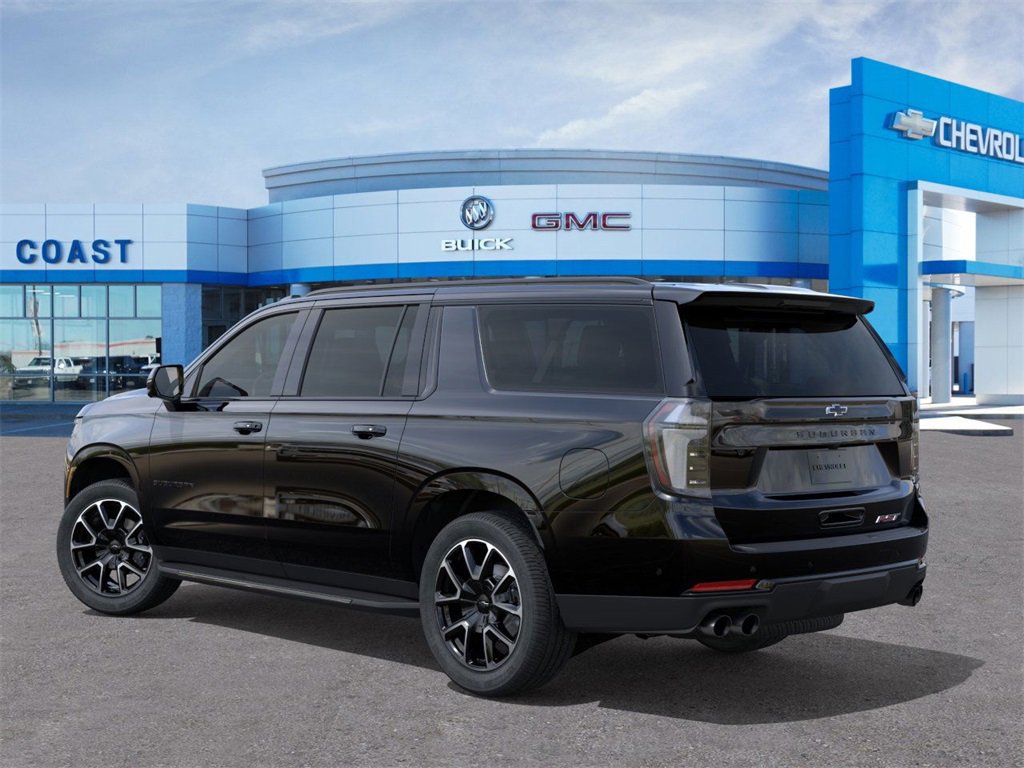 2025 Chevrolet Suburban RST photo 3
