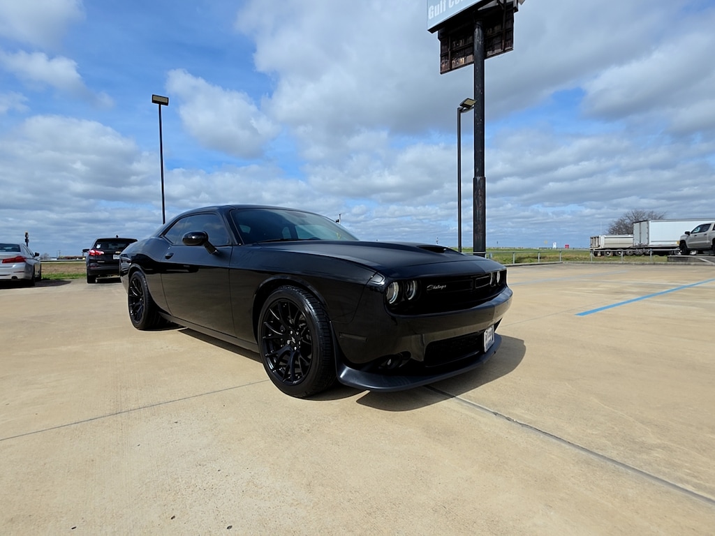 Used 2019 Dodge Challenger R/T
