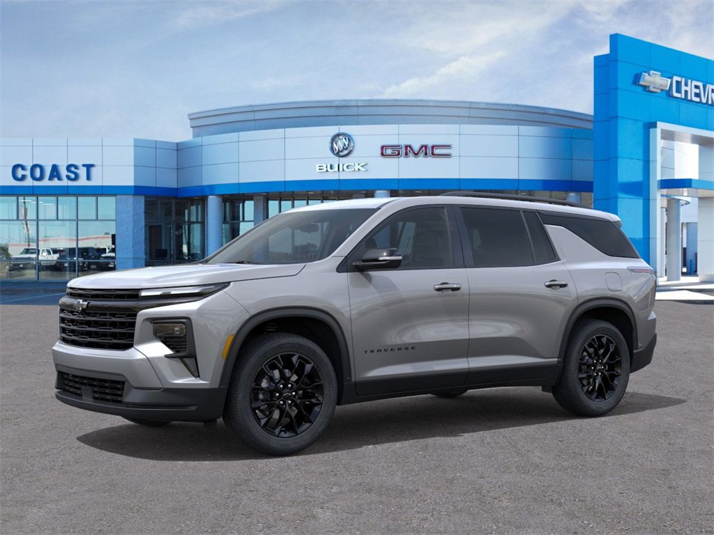 2026 Chevrolet Traverse photo 2