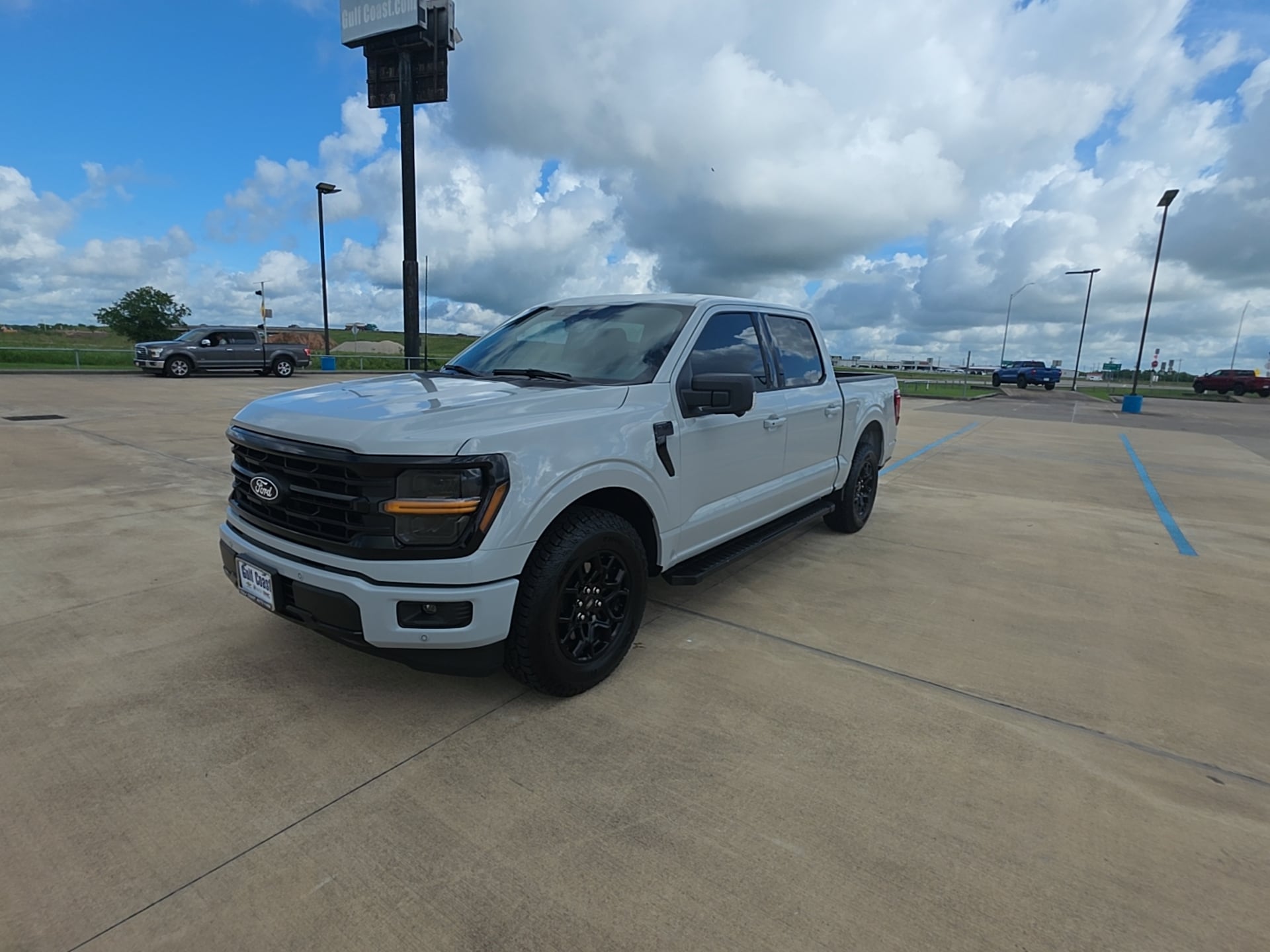 2024 Ford F-150 XLT SuperCrew 5-1/2 Box's photo