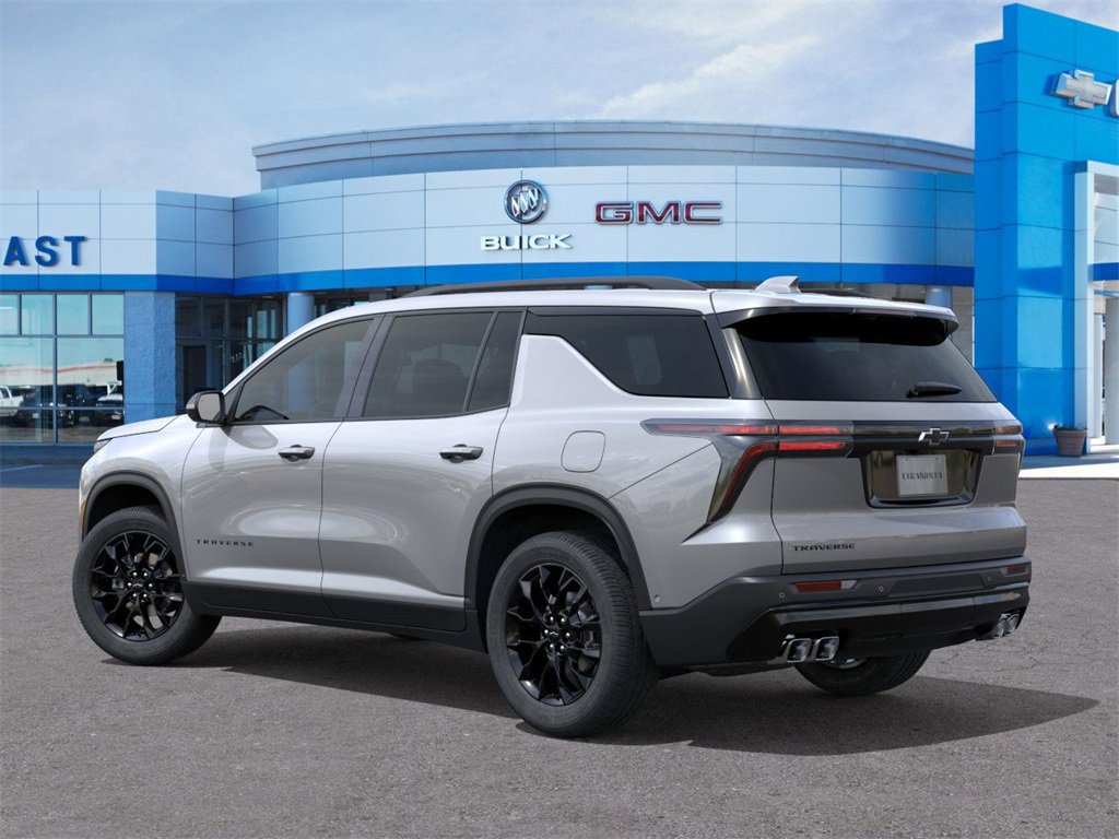 2026 Chevrolet Traverse photo 3