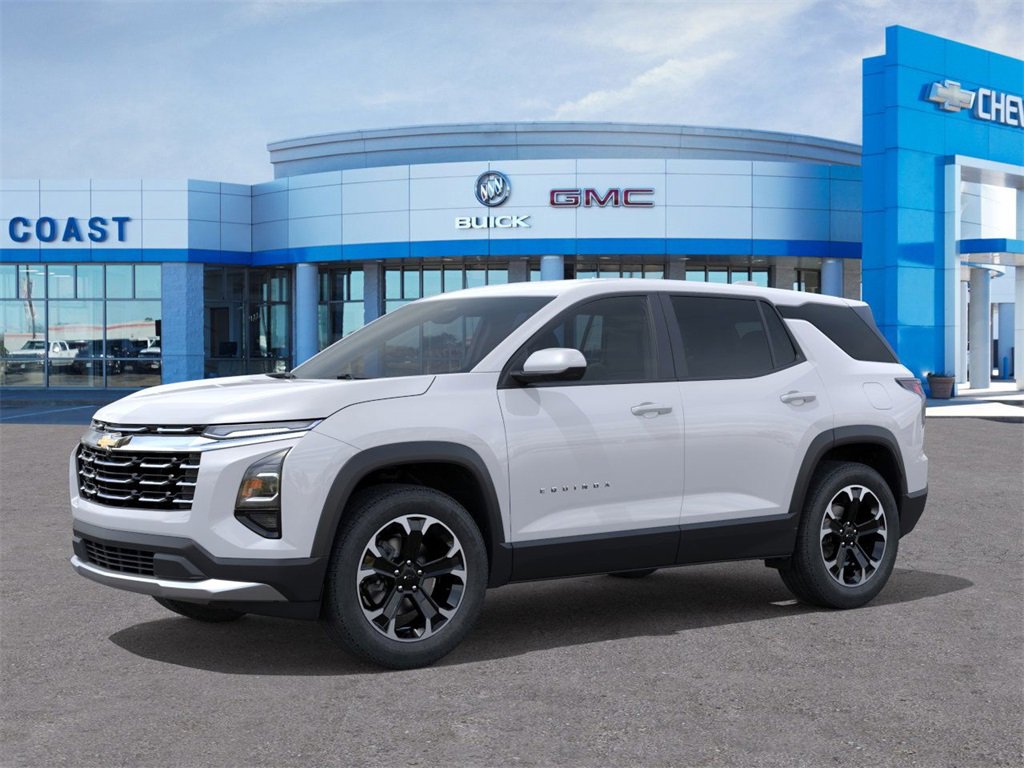 2026 Chevrolet Equinox LT photo 2