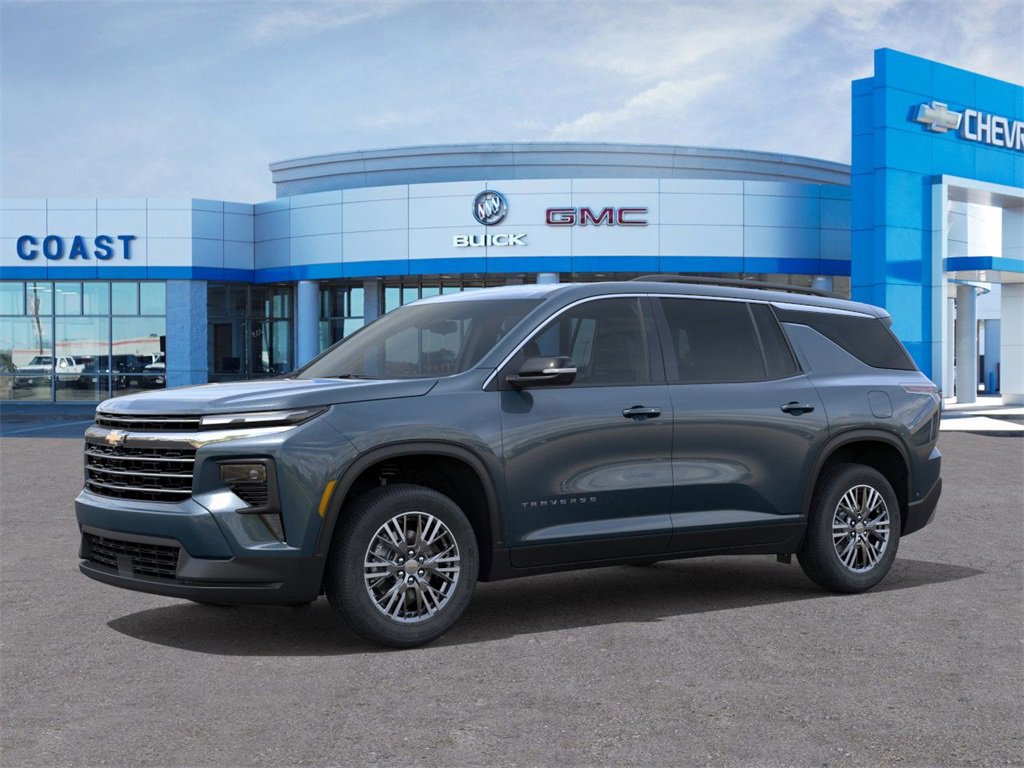 2026 Chevrolet Traverse photo 2