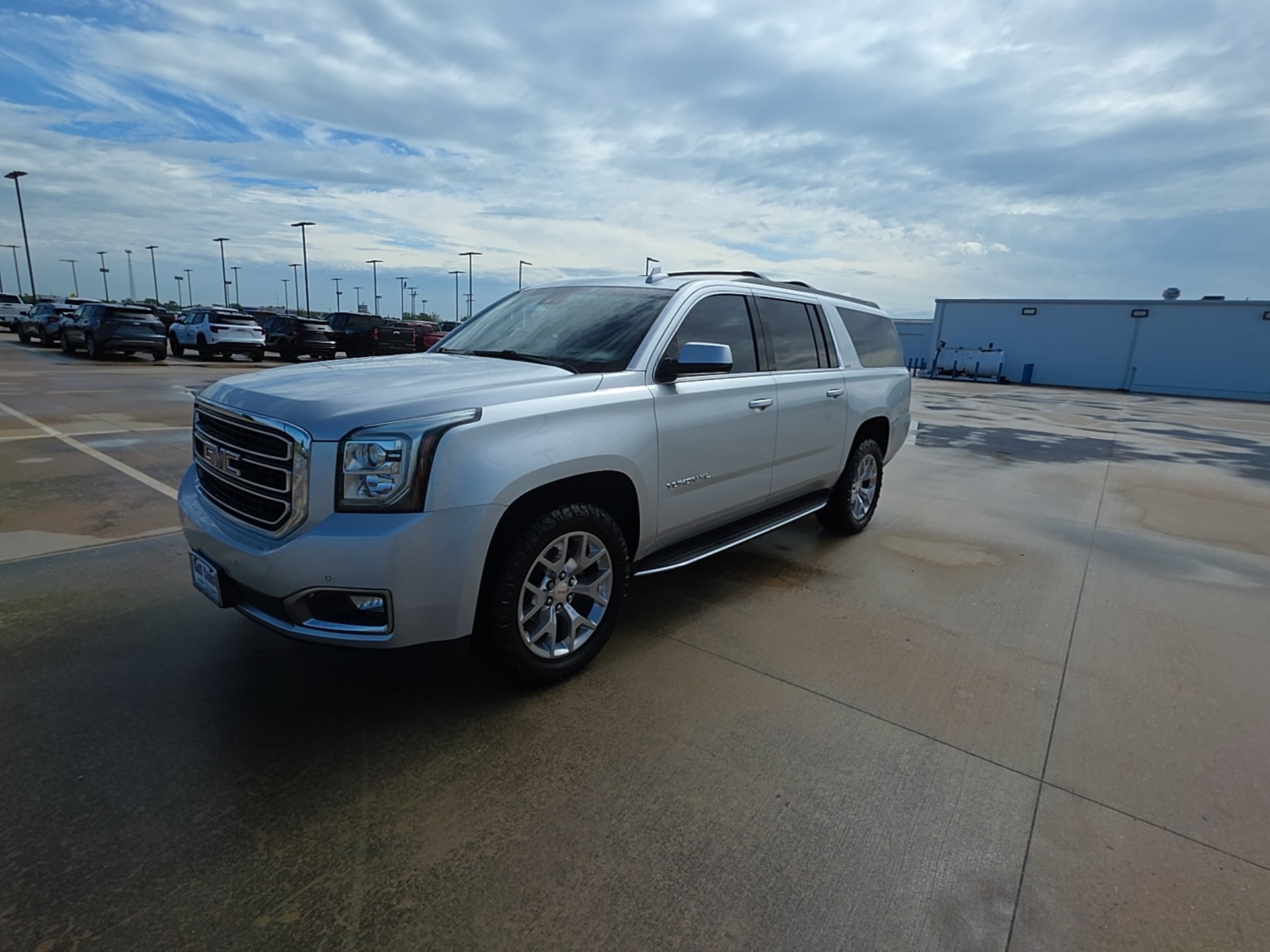 2019 GMC Yukon 2WD SLT's photo