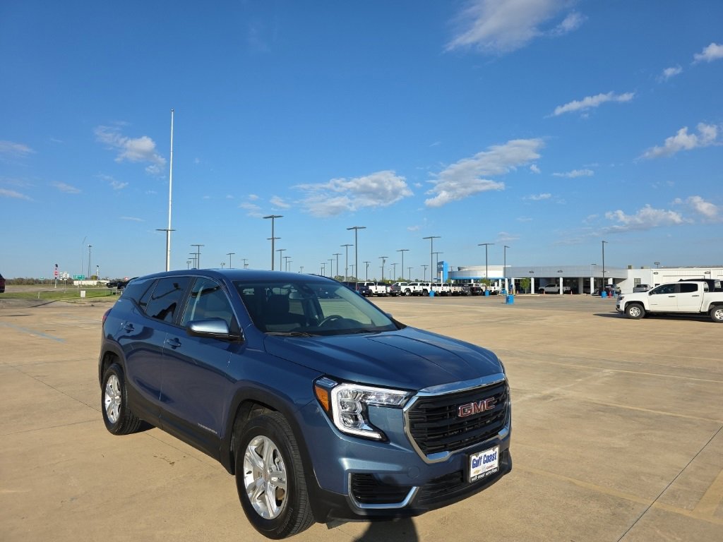 2024 Gmc Terrain SLE photo 3