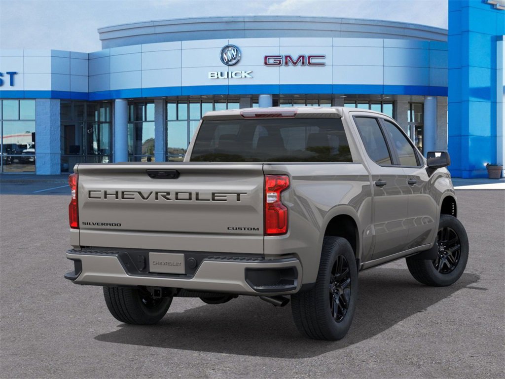 2026 Chevrolet Silverado 1500 Custom photo 4