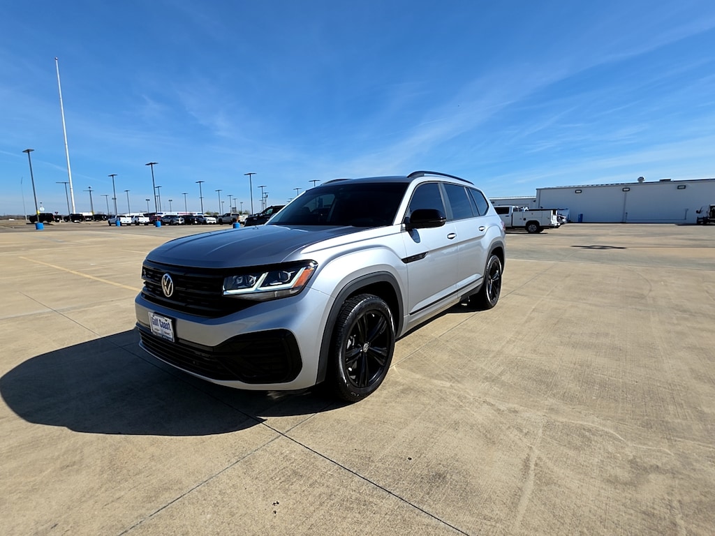 Used 2023 Volkswagen Atlas 3.6L V6 SEL R-Line Black