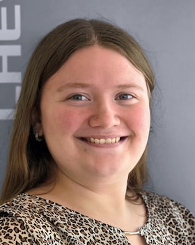 Staff member Lacey Alexander from ID_2d0151430733