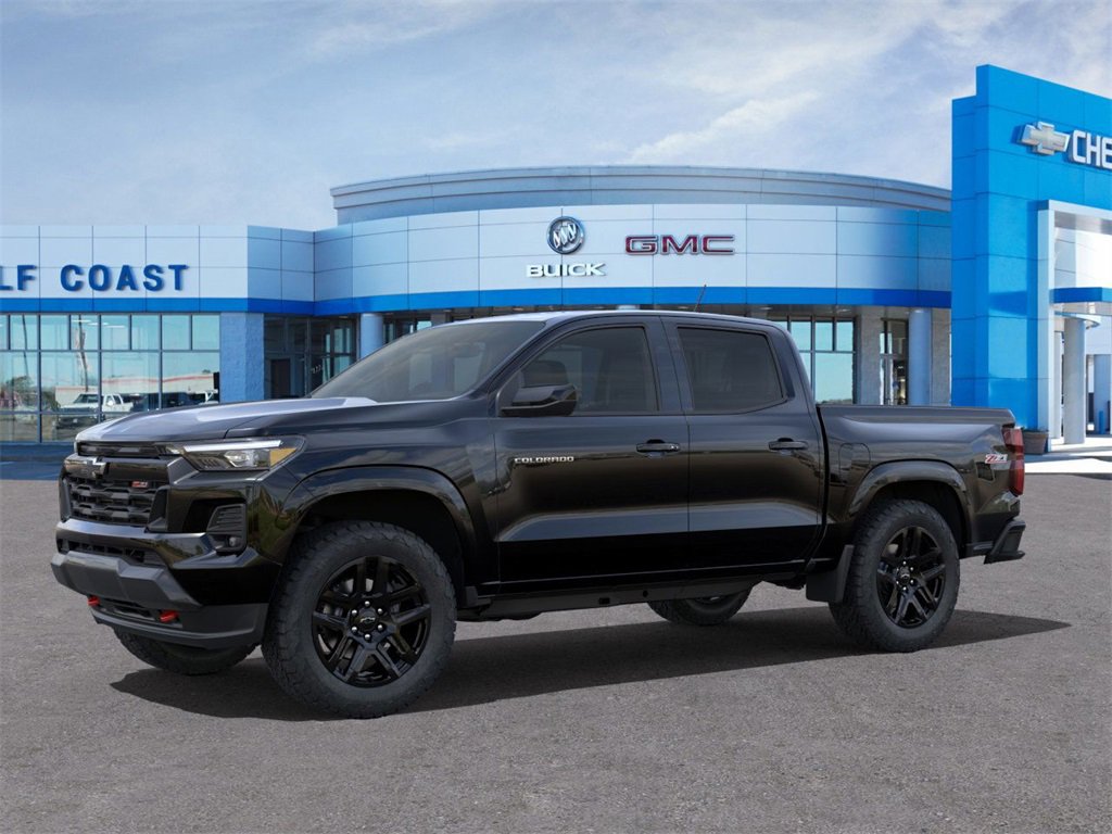 2025 Chevrolet Colorado Z71 photo 2