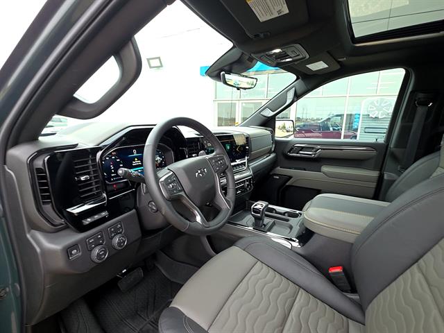 2026 Chevrolet Silverado 1500 ZR2 - Photo 12