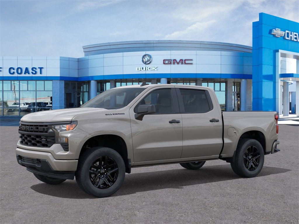 2026 Chevrolet Silverado 1500 Custom photo 2