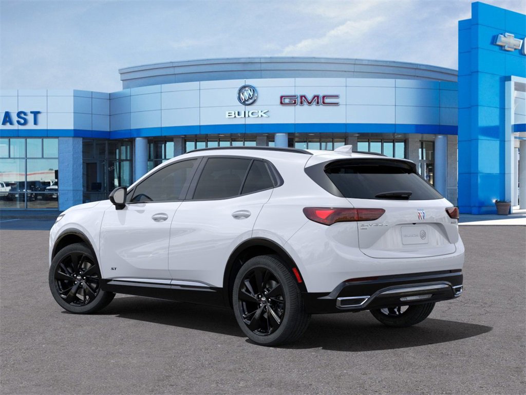 2025 Buick Envision Sport Touring photo 3