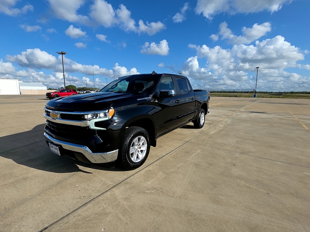 Used 2025 Chevrolet Silverado 1500 LT Truck