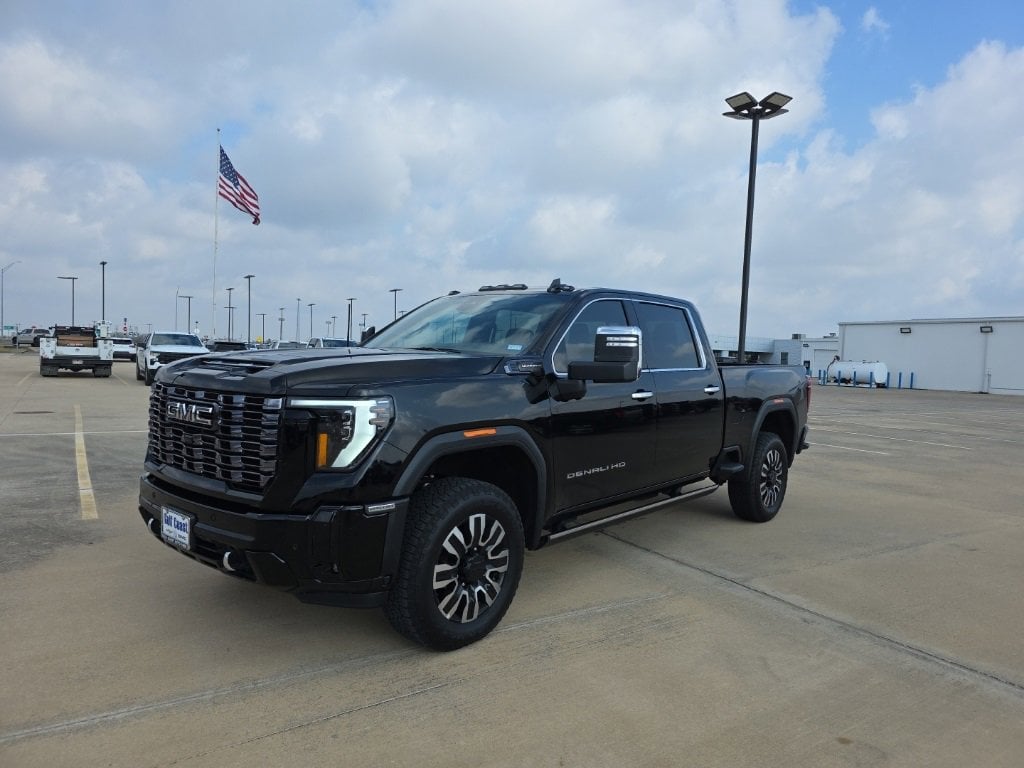 2026 GMC Sierra 2500HD Denali Ultimate's photo