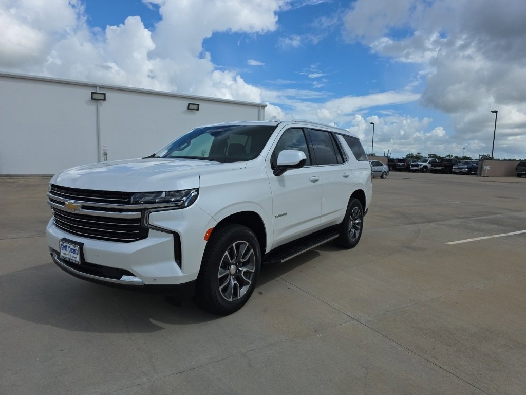 2023 Chevrolet Tahoe LT photo 3