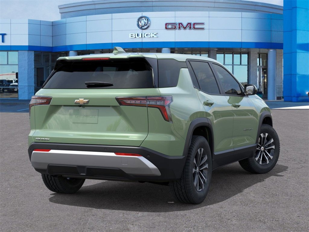 2026 Chevrolet Equinox LT photo 2