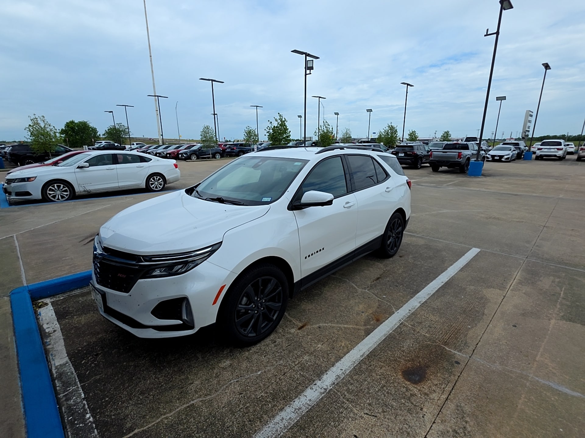 2023 Chevrolet Equinox RS