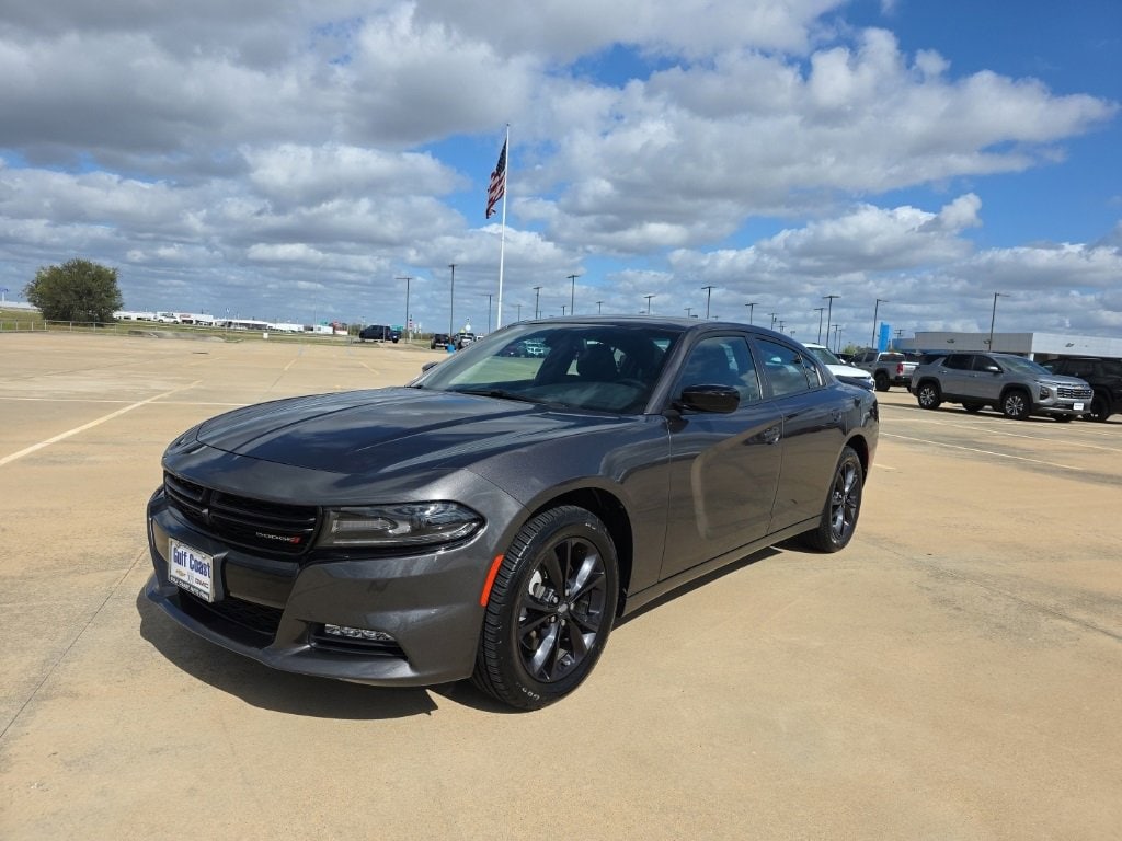 2021 Dodge Charger SXT's photo