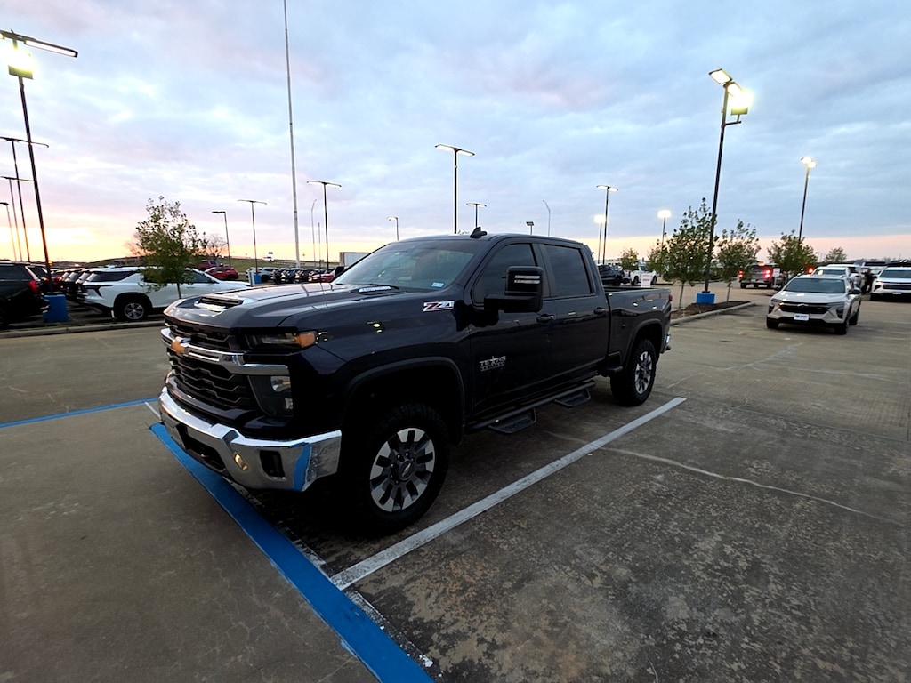 Used 2024 Chevrolet Silverado 2500 HD LT Truck
