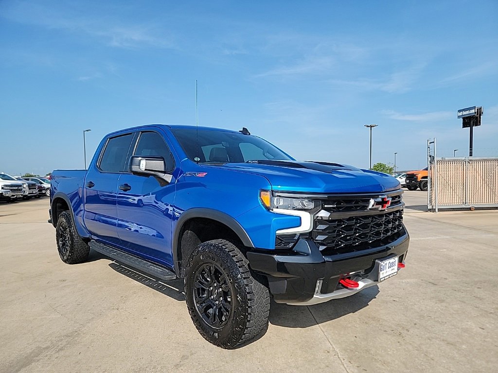 Used 2023 Chevrolet Silverado 1500 ZR2 with VIN 3GCUDHEL2PG134862 for sale in Angleton, TX