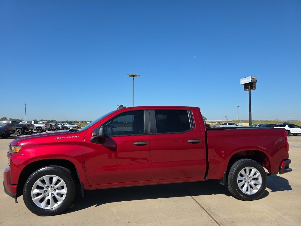2022 Chevrolet Silverado 1500 Custom photo 4
