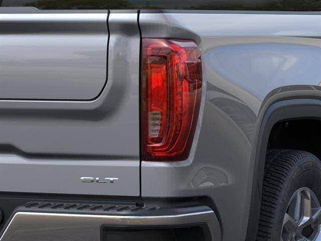 2026 GMC Sierra 1500 SLT - Photo 11