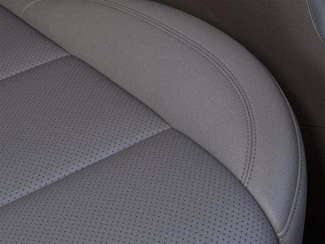 2026 GMC Sierra 1500 SLT - Photo 21