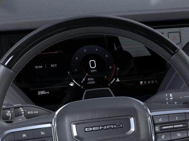2026 GMC Yukon Denali Ultimate - Photo 18