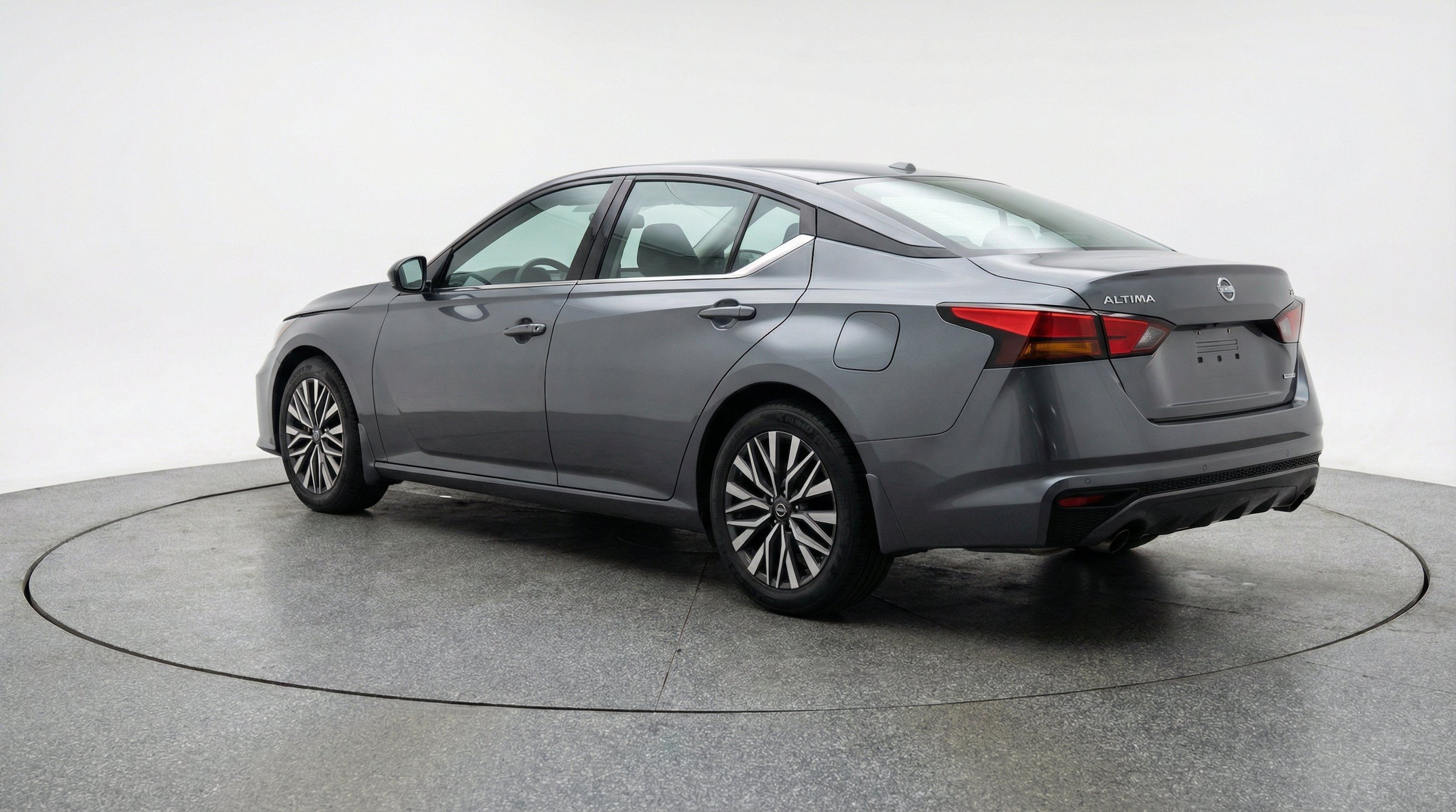 Thumbnail: 2025 Nissan Altima - 6