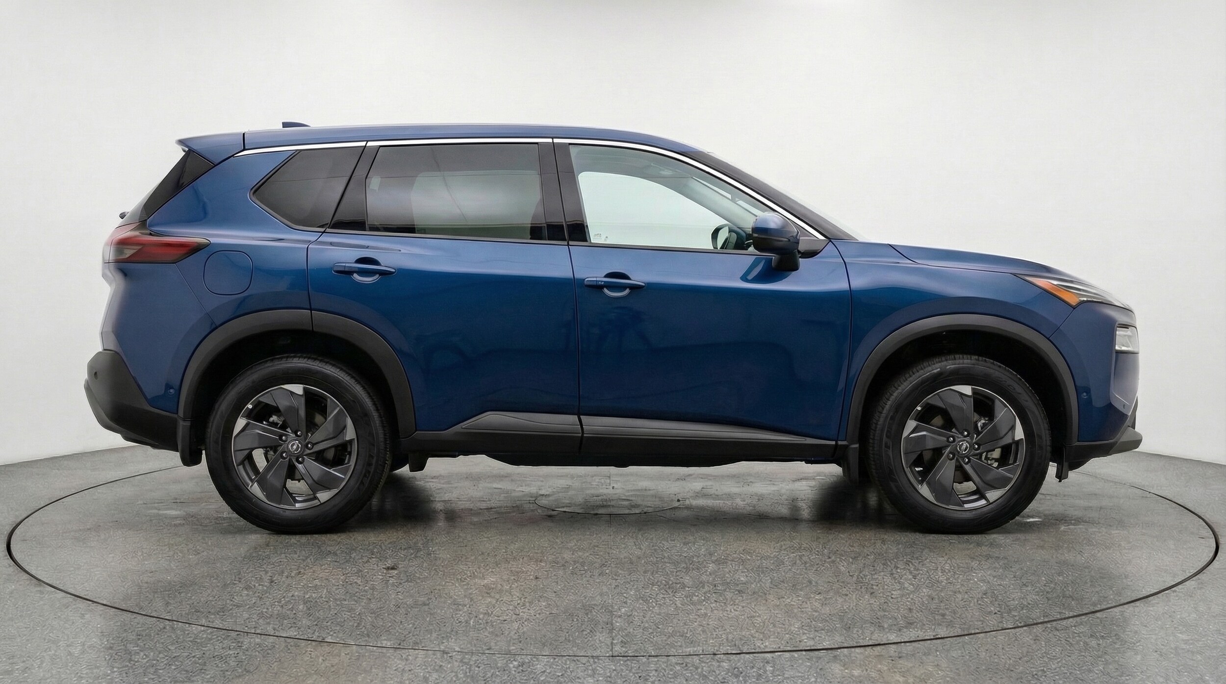 Thumbnail: 2025 Nissan Rogue - 8