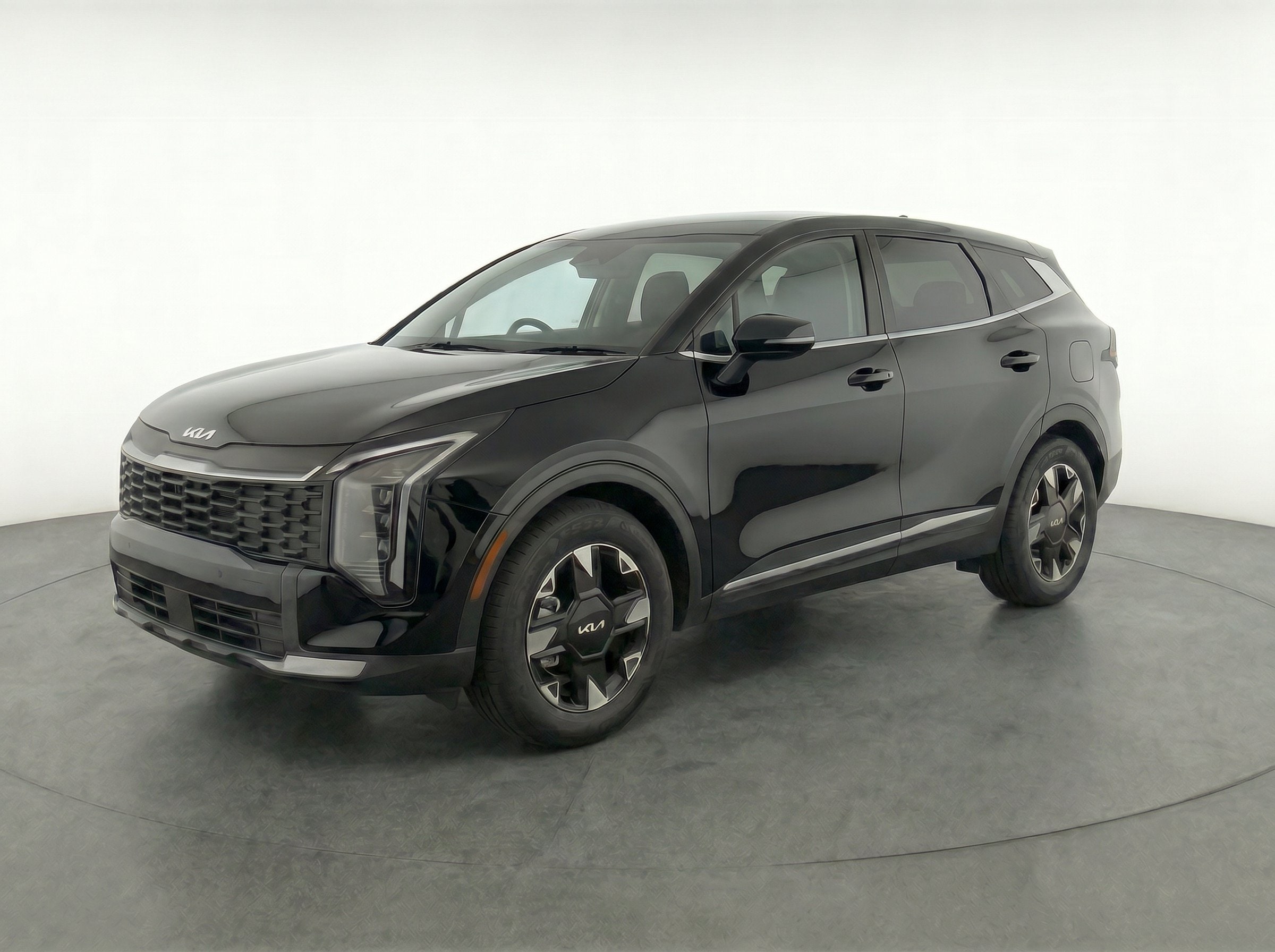 Thumbnail: 2026 Kia Sportage - 3