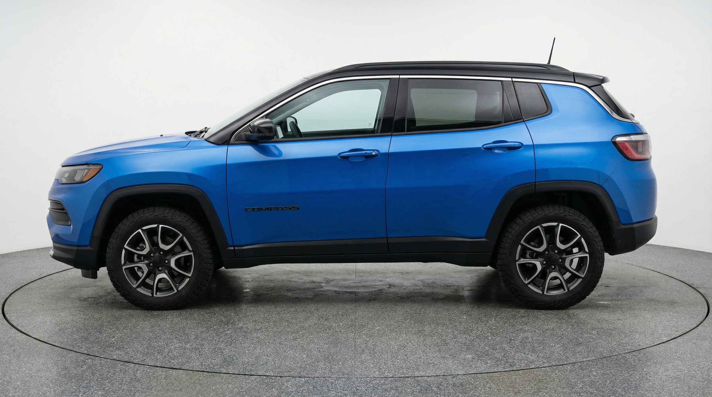 Thumbnail: 2025 Jeep Compass - 4