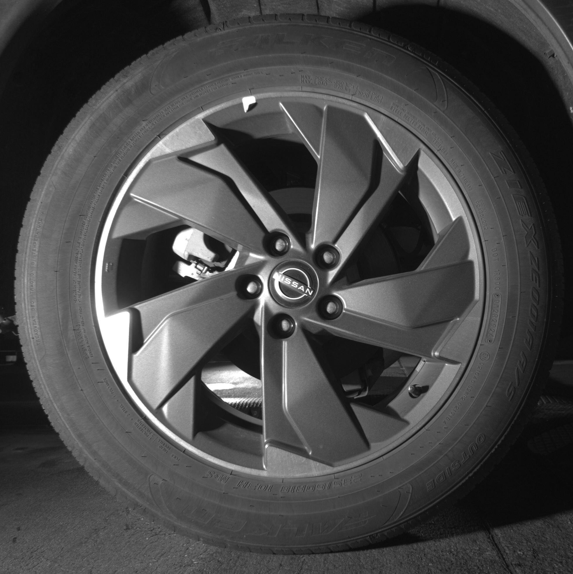 Thumbnail: 2025 Nissan Rogue - 12