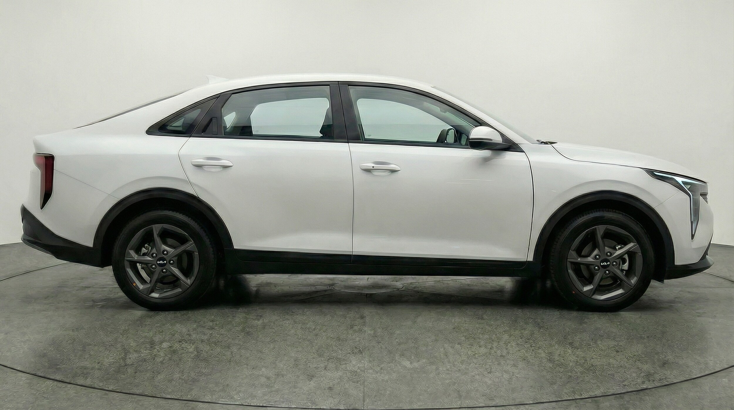 Thumbnail: 2025 Kia K4 - 8