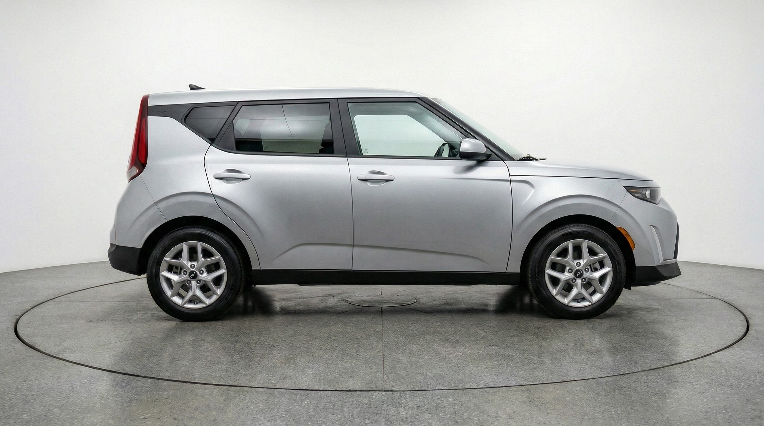 Thumbnail: 2025 Kia Soul - 8