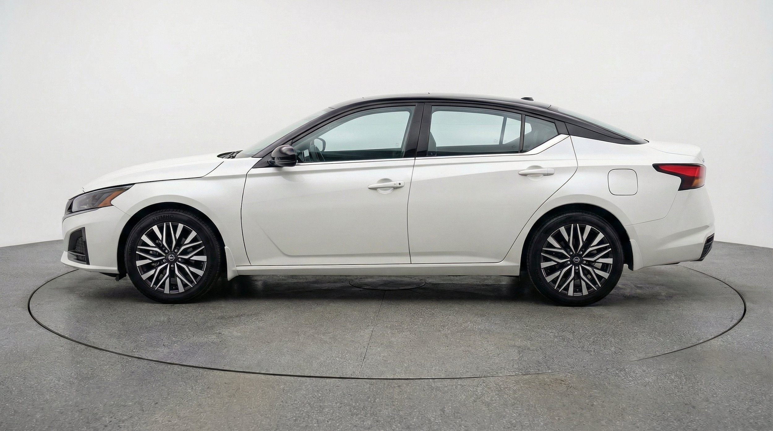 Thumbnail: 2026 Nissan Altima - 5