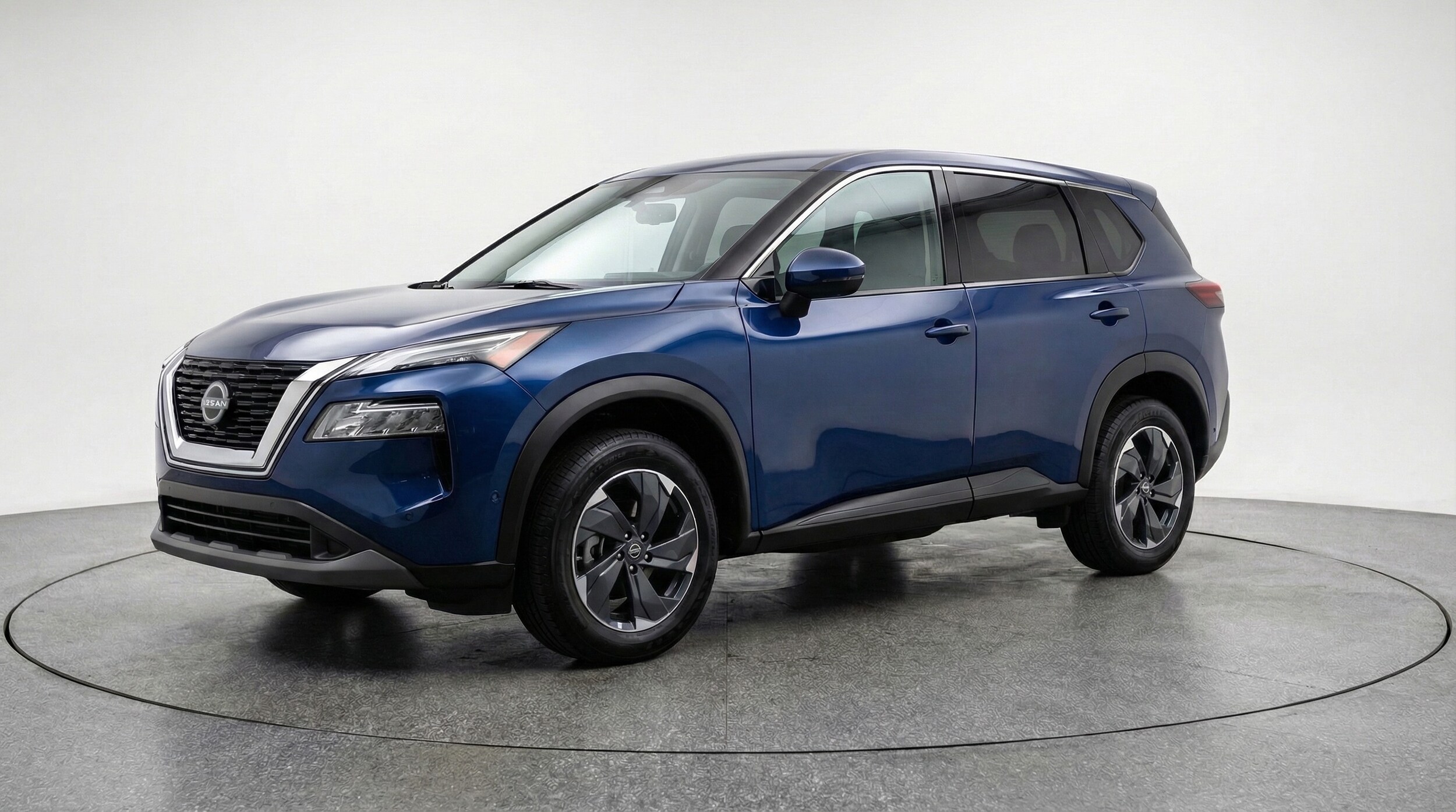 Thumbnail: 2025 Nissan Rogue - 3