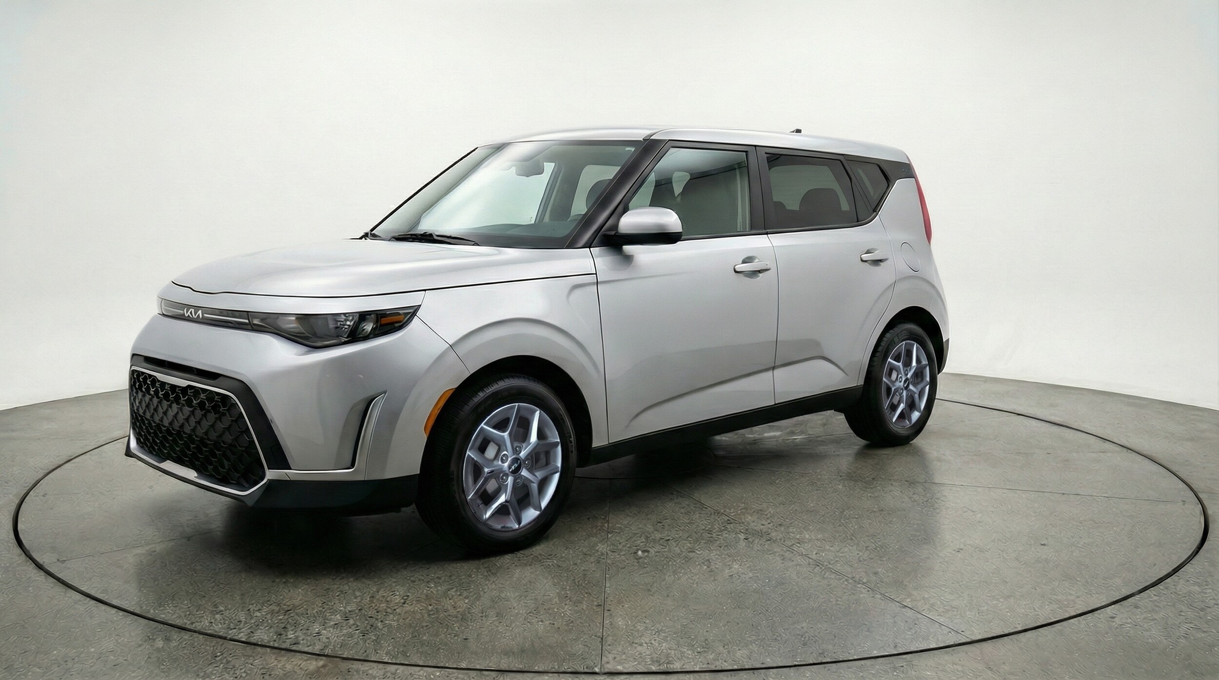 Thumbnail: 2025 Kia Soul - 3